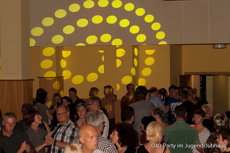 &Uuml;ber 40