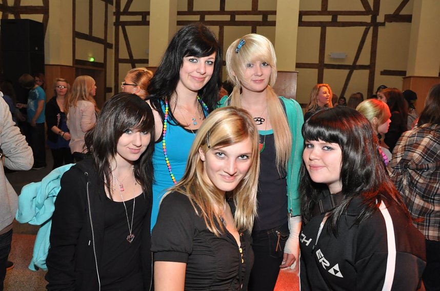 Junge Party im Klubhaus