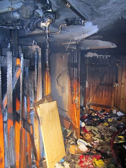 Kellerbrand in der Nordh&auml;user Bahnhofstra&szlig;e