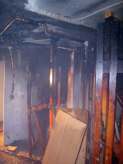 Kellerbrand in der Nordh&auml;user Bahnhofstra&szlig;e