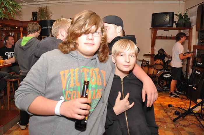 Hardcore im Alten Konsum Leimbach