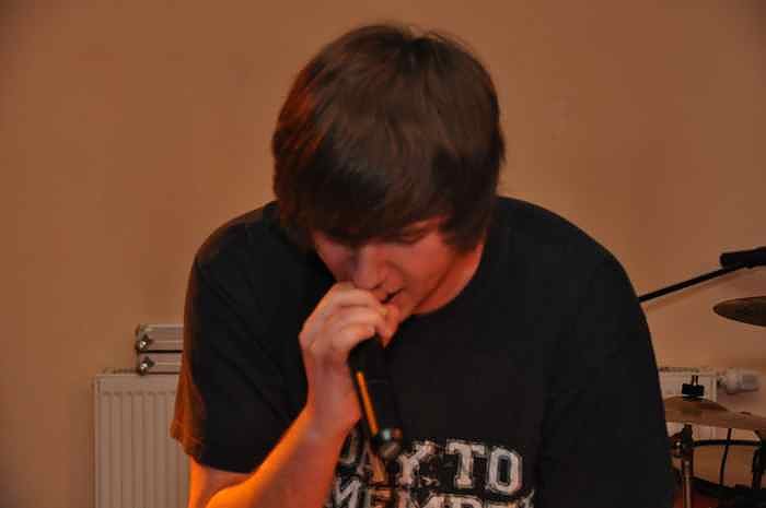 Hardcore im Alten Konsum Leimbach