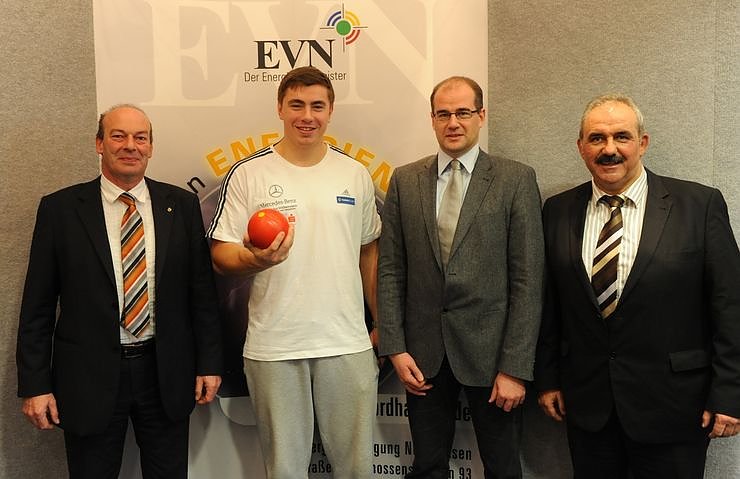 Von links: Claus, Storl, Jendricke, H&uuml;tcher. 