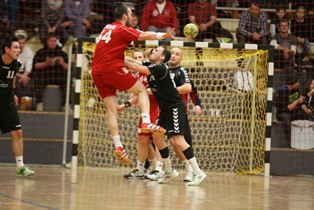 Gro&szlig;artig gek&auml;mpft