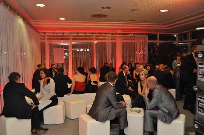 &Auml;rzte- und Apothekerball im Autohaus Peter