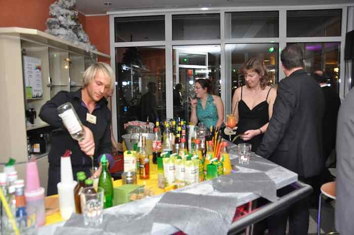 &Auml;rzte- und Apothekerball im Autohaus Peter