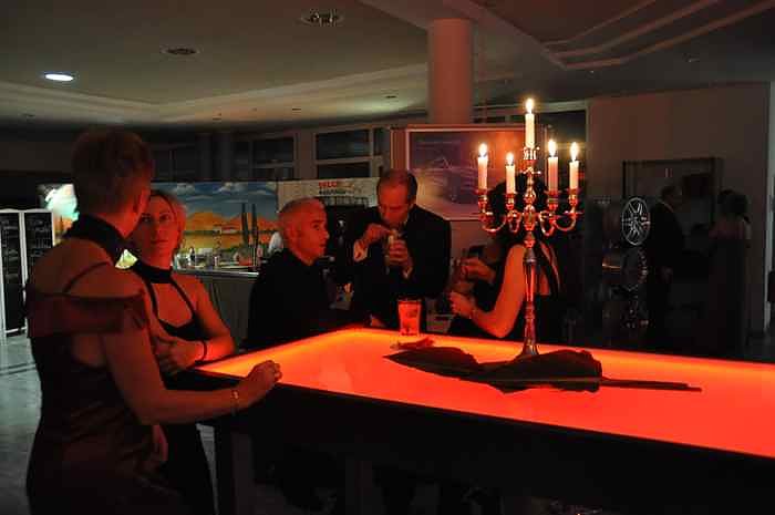 &Auml;rzte- und Apothekerball im Autohaus Peter