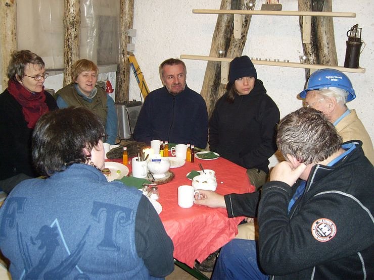 Neuer Flyer &uuml;bergeben