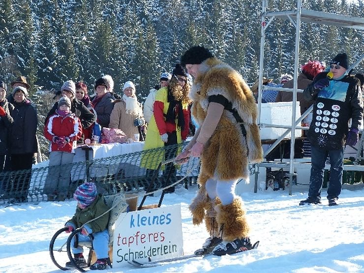 Skifasching in Tanne