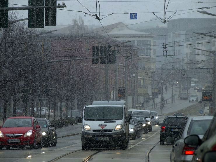 Dichtes Schneetreiben am Vormittag