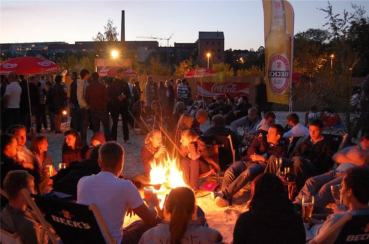 Partyfeeling am Nordstrand