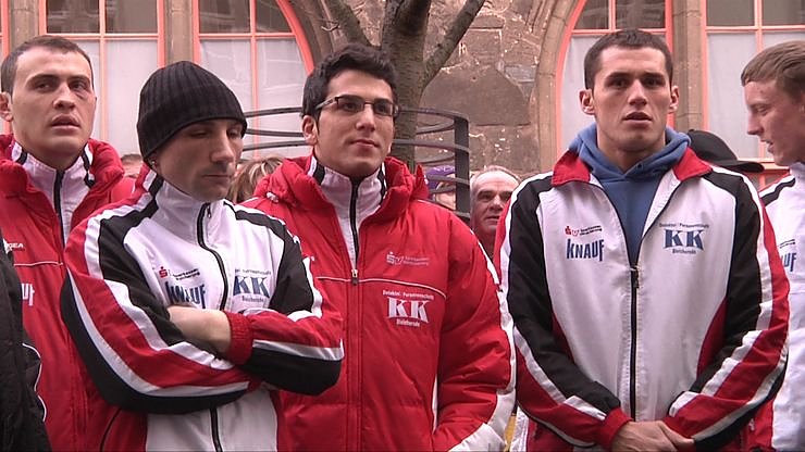 Empfang vor dem Nordh&auml;user Rathaus