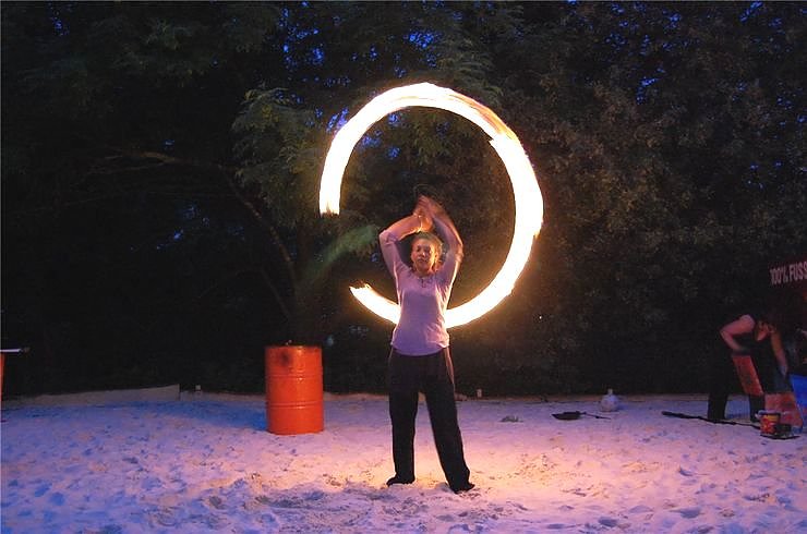 Feuer am Strand