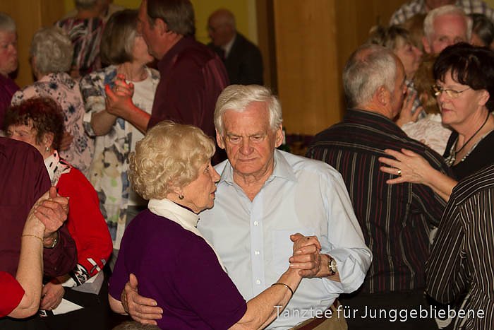 Tee getrunken und getanzt