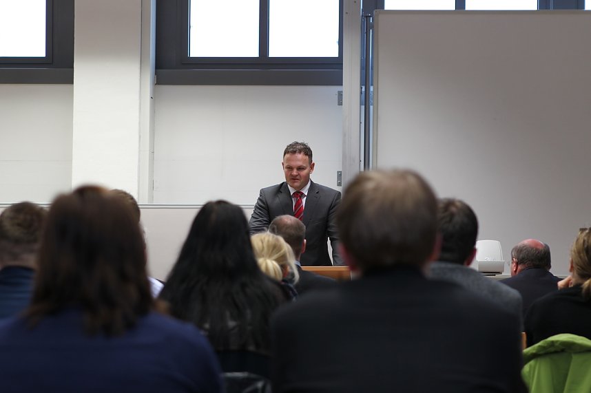 Stipendien &uuml;bergeben