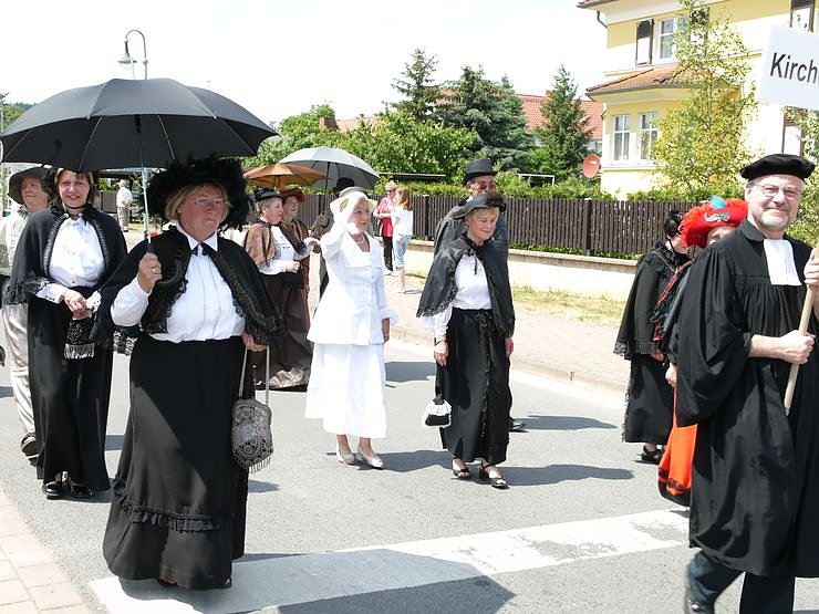 800 Jahre Niedersachswerfen - der Festumzug