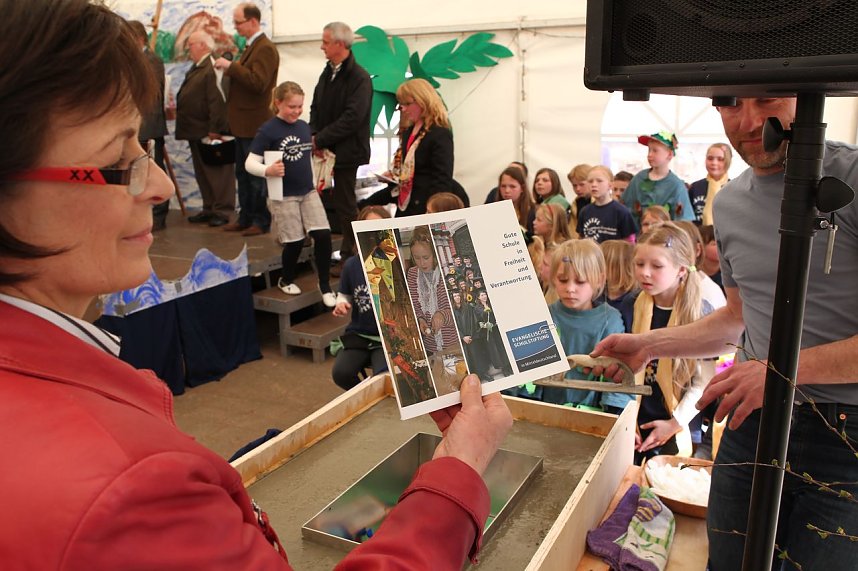 Grundsteinlegung mit Musical