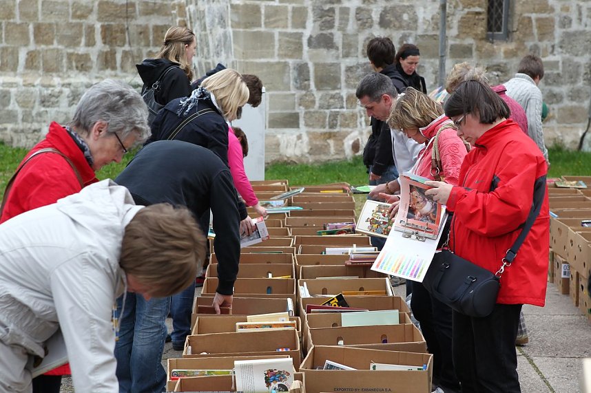 B&uuml;chermarkt des KILA