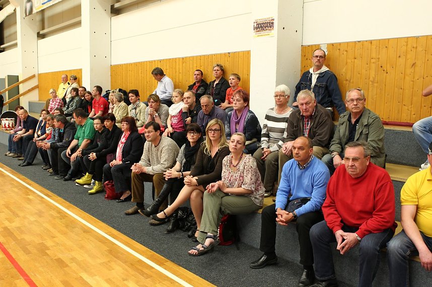 Abschied und Begr&uuml;&szlig;ung