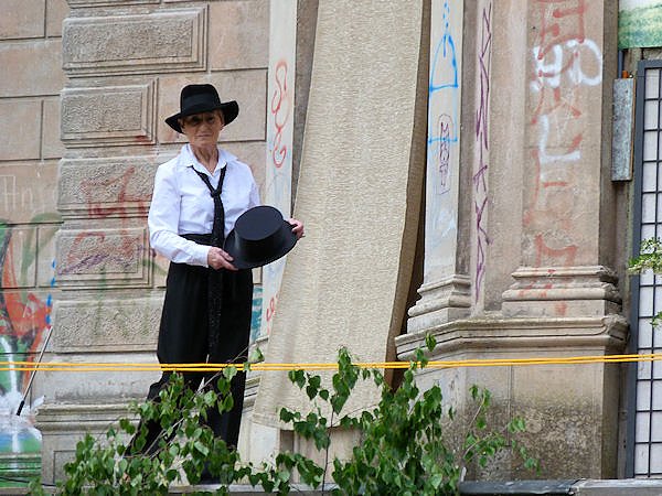 H&uuml;te und mehr im Park Hohenrode