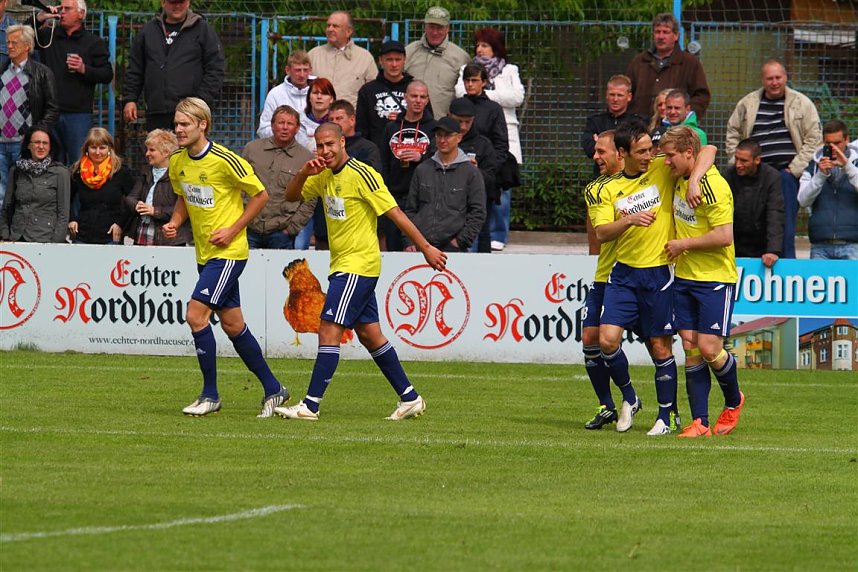 Freude pur bei Kickern und Fans