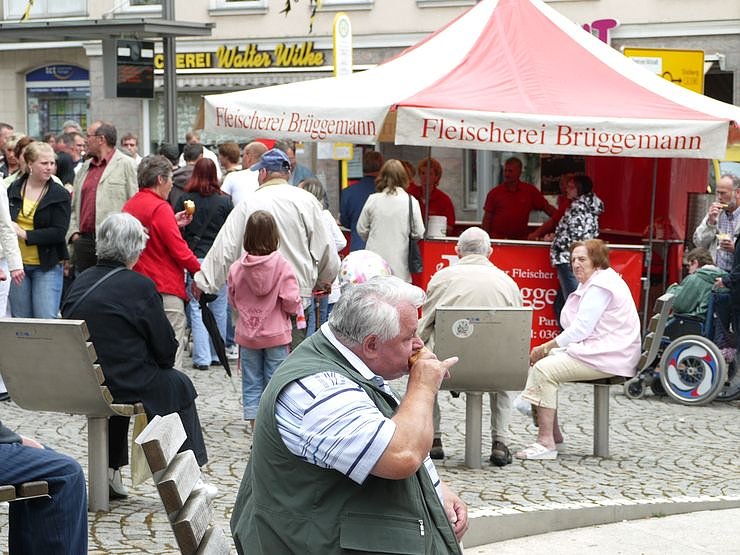 Vom Rathaus ins Gehege