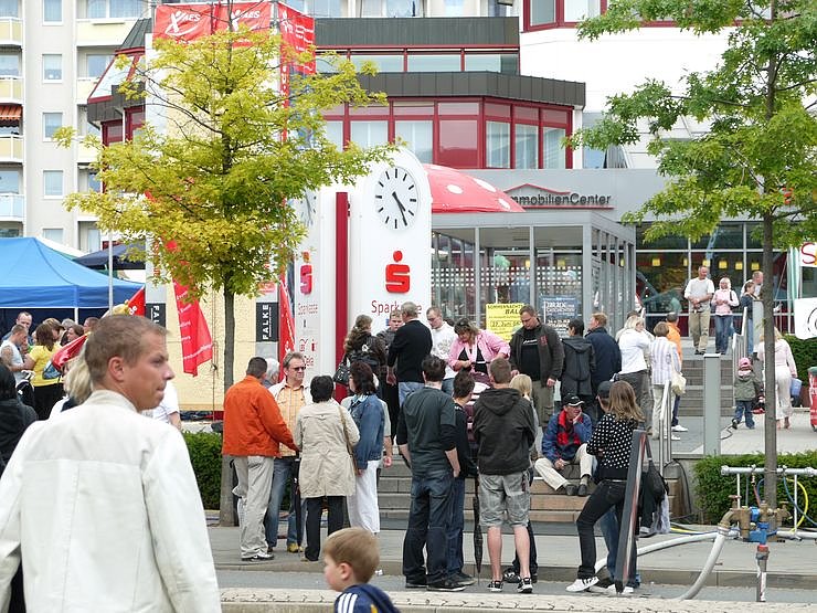 Vom Rathaus ins Gehege