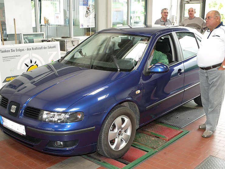 Fahrzeuge &uuml;berpr&uuml;ft