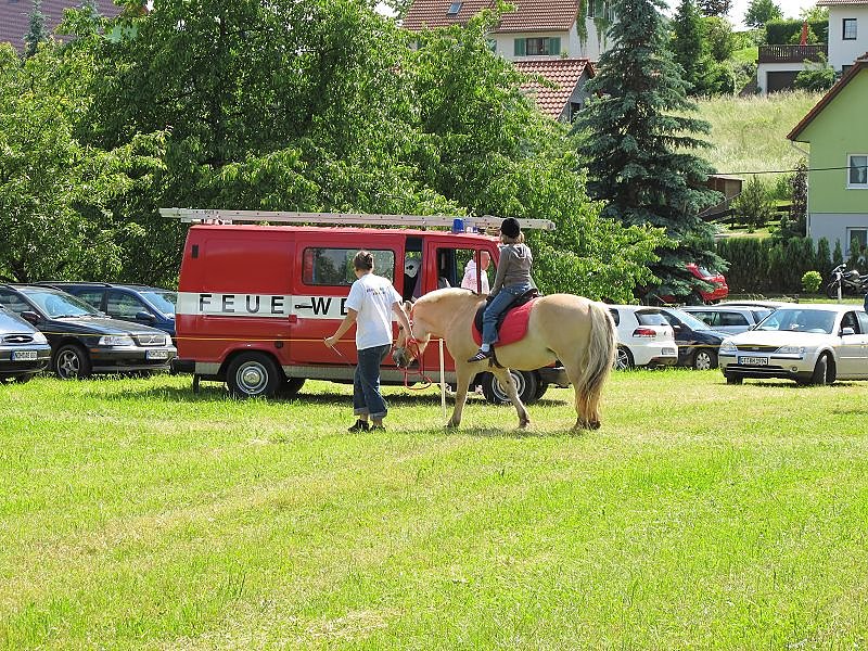 Kinderfeste im "Drachenland"