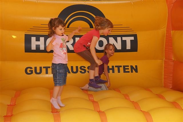 Fr&ouml;hliches Haus feierte Geburtstag