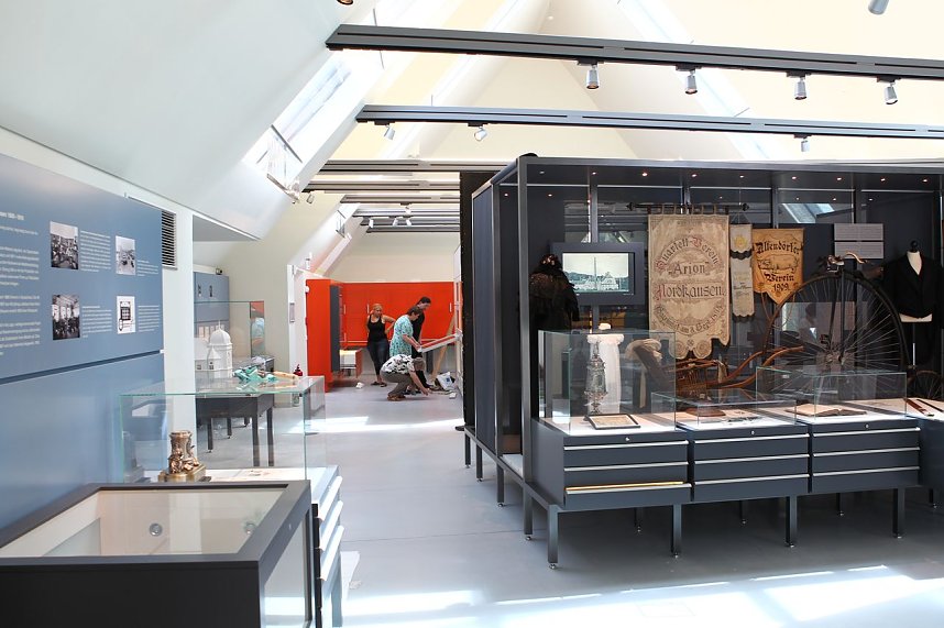 Rundgang durch die "neue" Flohburg