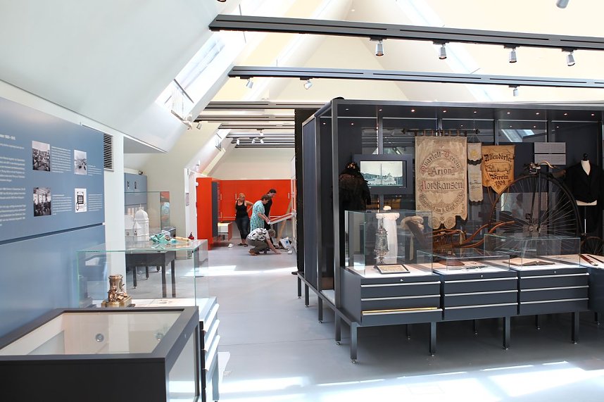 Rundgang durch die "neue" Flohburg