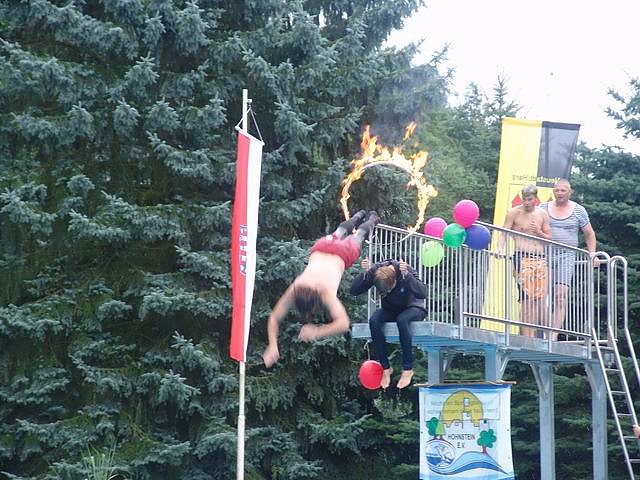 Neptunfest im Neust&auml;dter Freibad