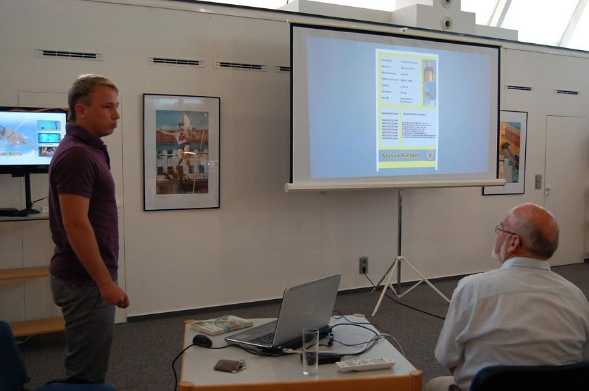 F&uuml;hrung durch die aktuelle Ausstellung