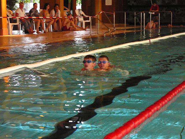 Wettkampf im Wasser - Neustadt strahlender Sieger