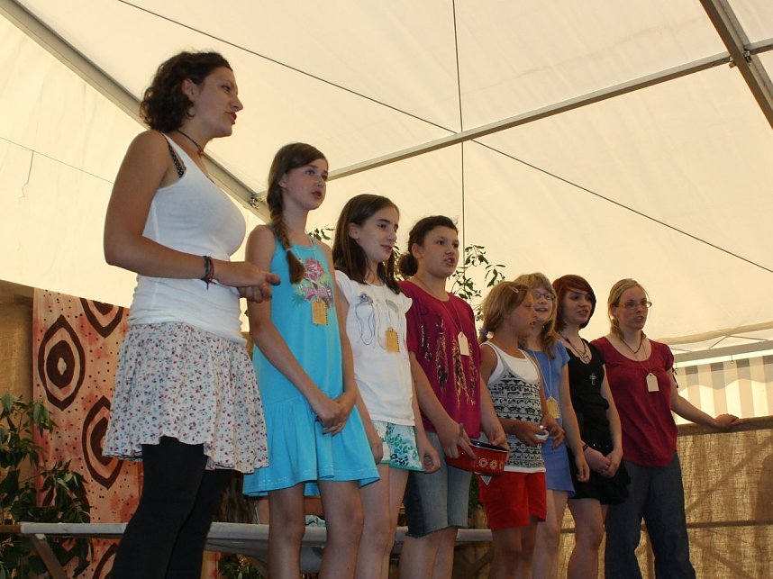 Der erste Tag im Handwerker-Camp