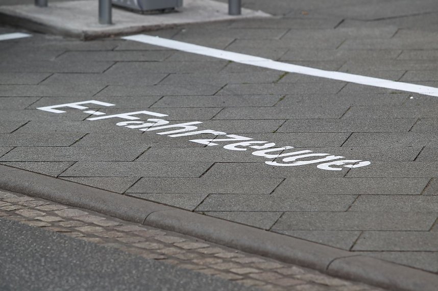 Unterwegs: Anders tanken