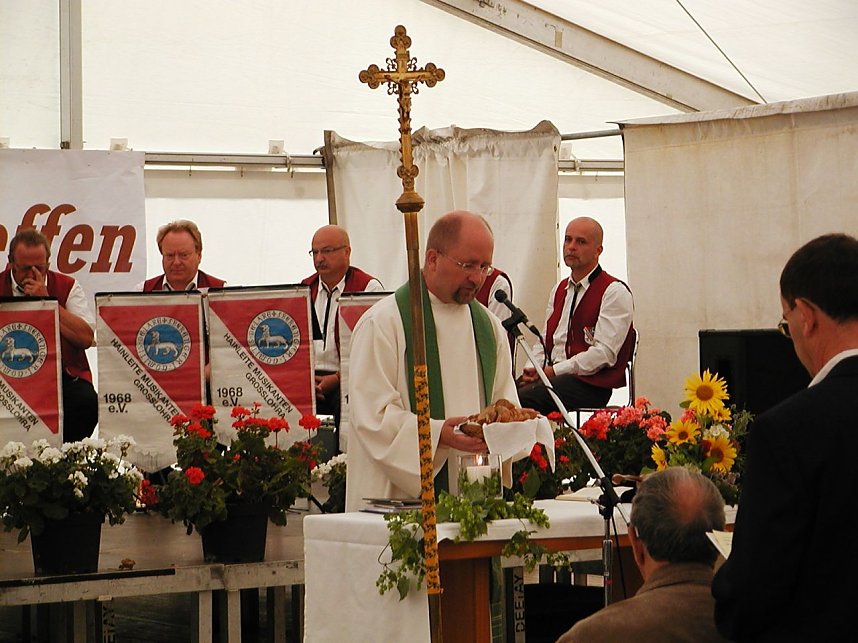 Blasmusik lag in der Luft