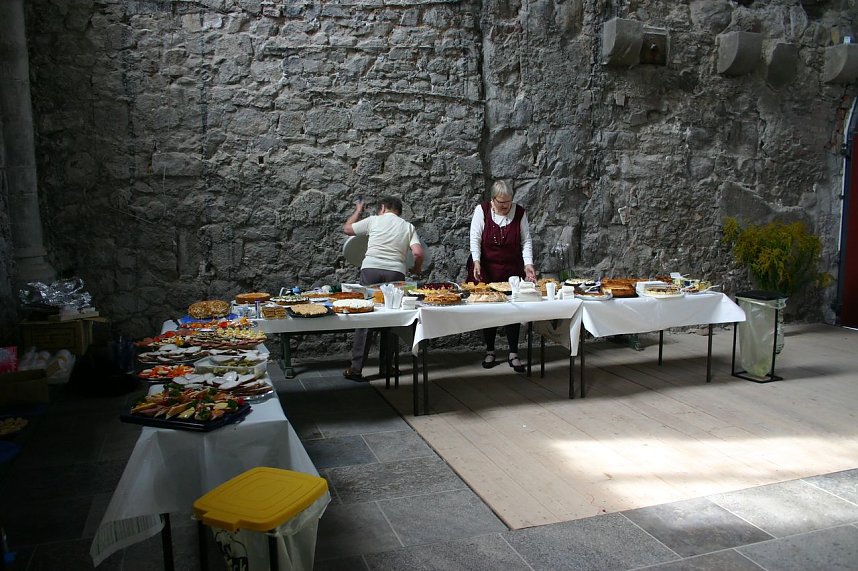 Neue Pfarrer eingef&uuml;hrt