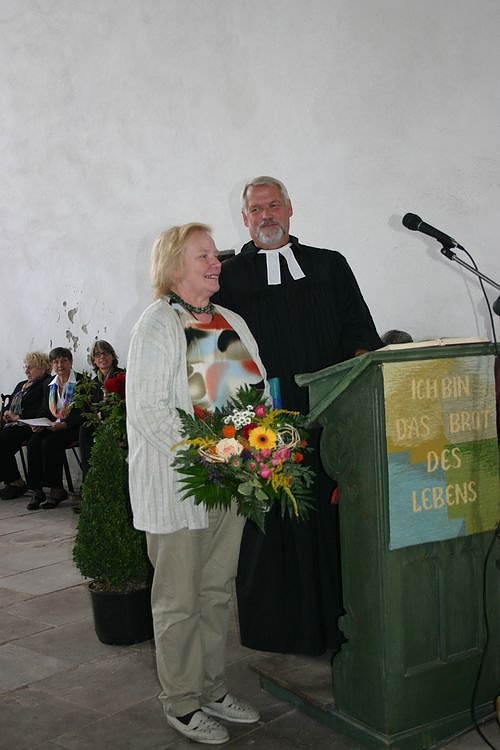 Neue Pfarrer eingef&uuml;hrt