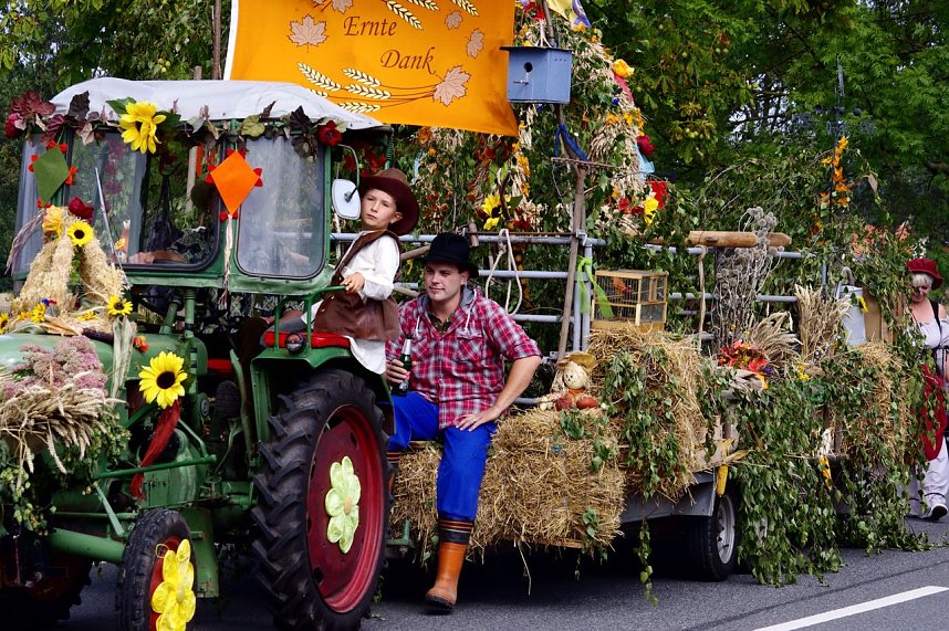 Festumzug in Obergebra