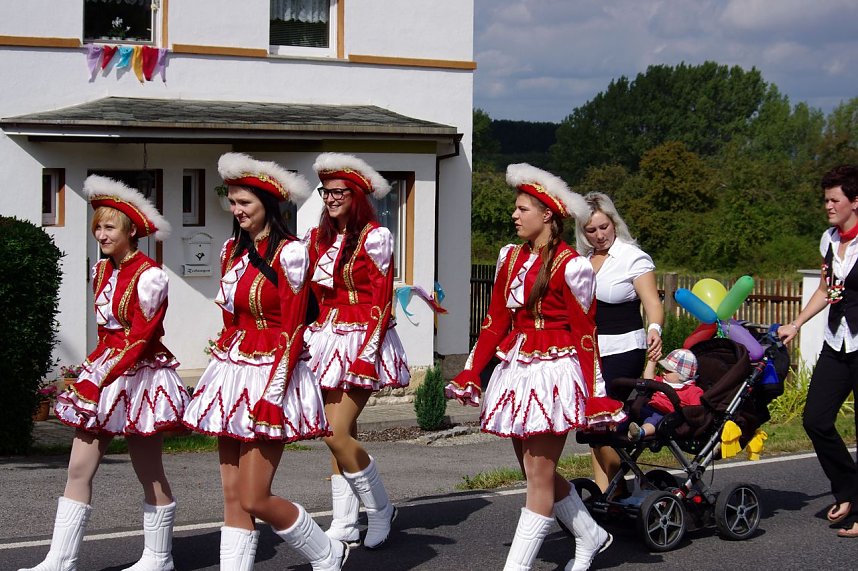 Festumzug in Obergebra