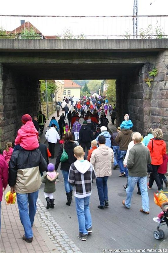 Neuer&ouml;ffnung mit Volksfest
