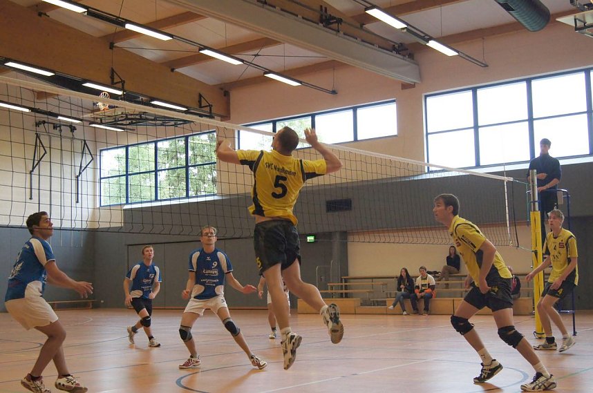 Zwei Siege in eigener Halle