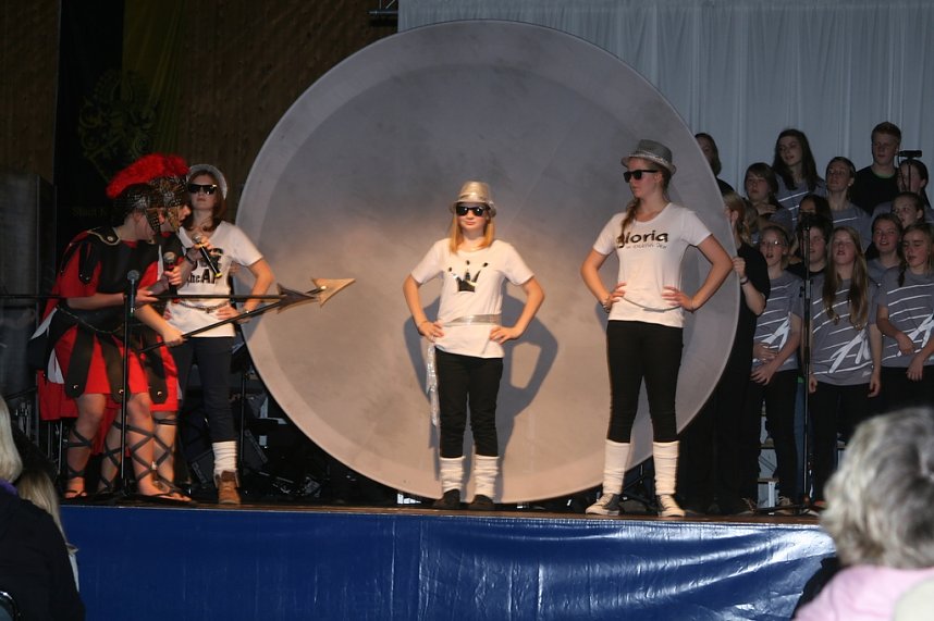 Musical in der Ballspielhalle