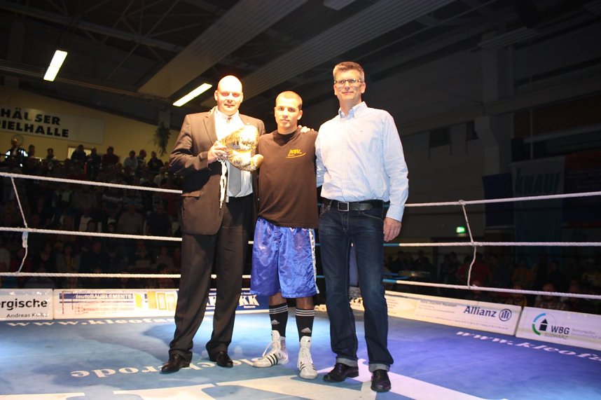 Erster Heimkampf - erster Sieg