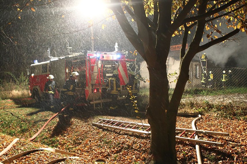 Feuer im Jugendklub