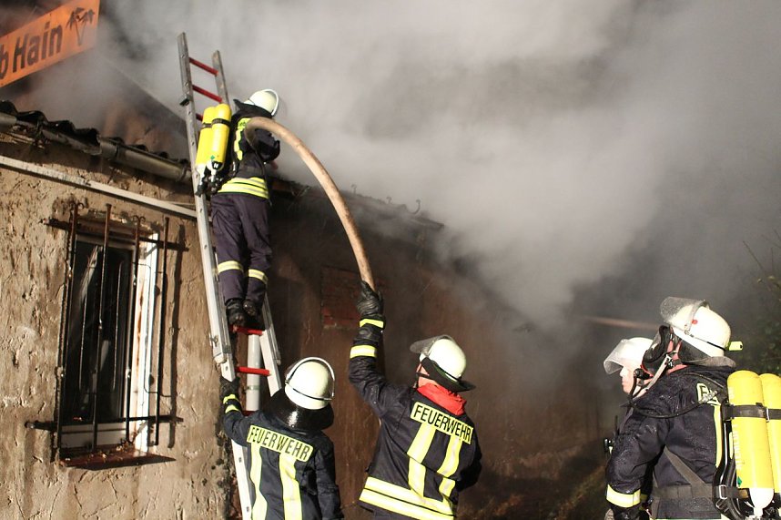 Feuer im Jugendklub