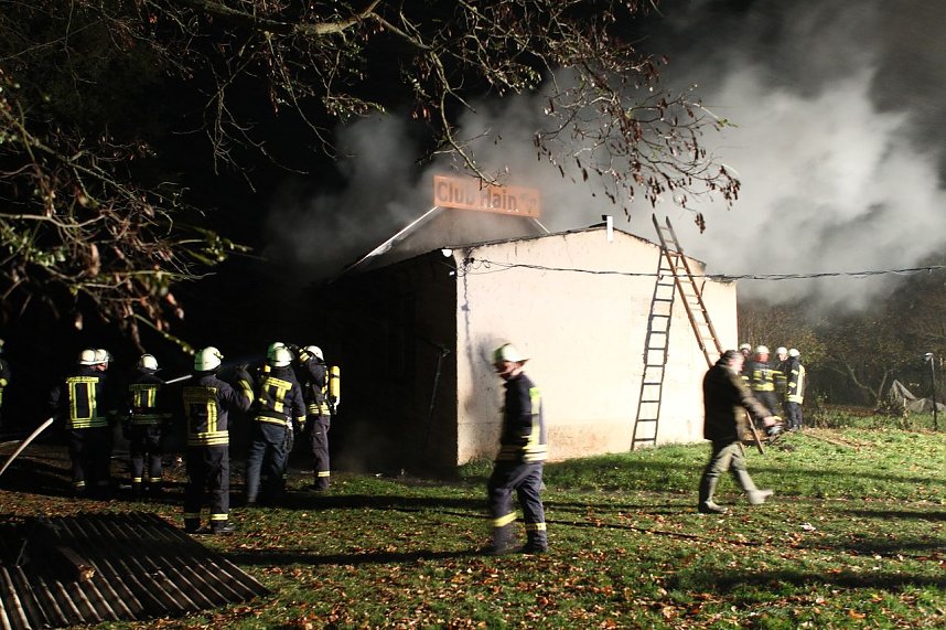 Feuer im Jugendklub