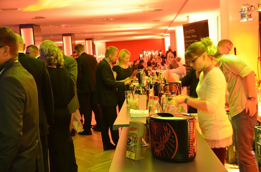 1.Medizinerball im SHK